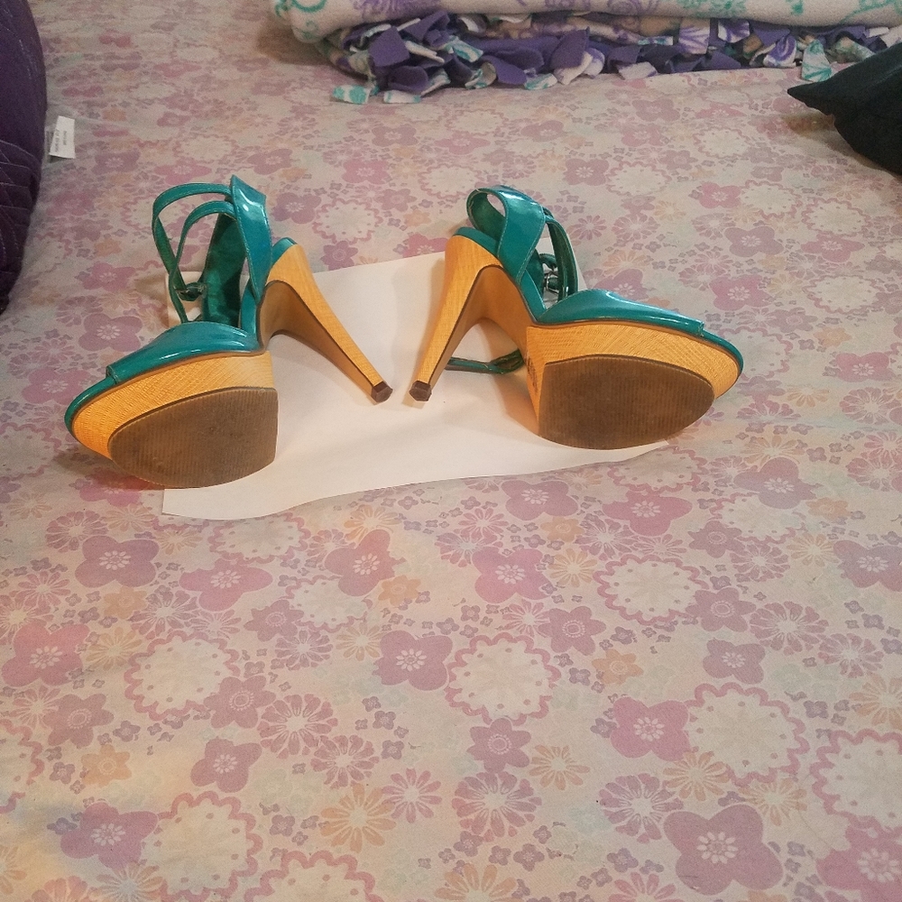 Turquoise Michael Antonio Platform Slingbacks - image 3